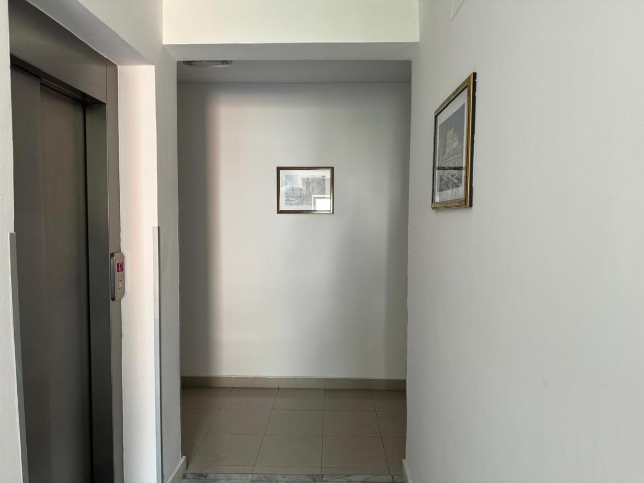 Apartments Montreal Budva Quarto foto